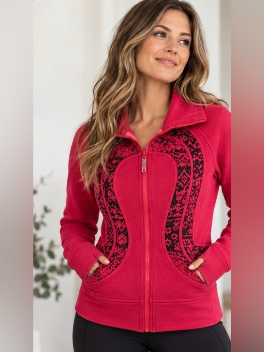 Lululemon Scuba Zip-Up Jacket Pink Patterned Trim Women's Size 6 - Picture 1 of 7